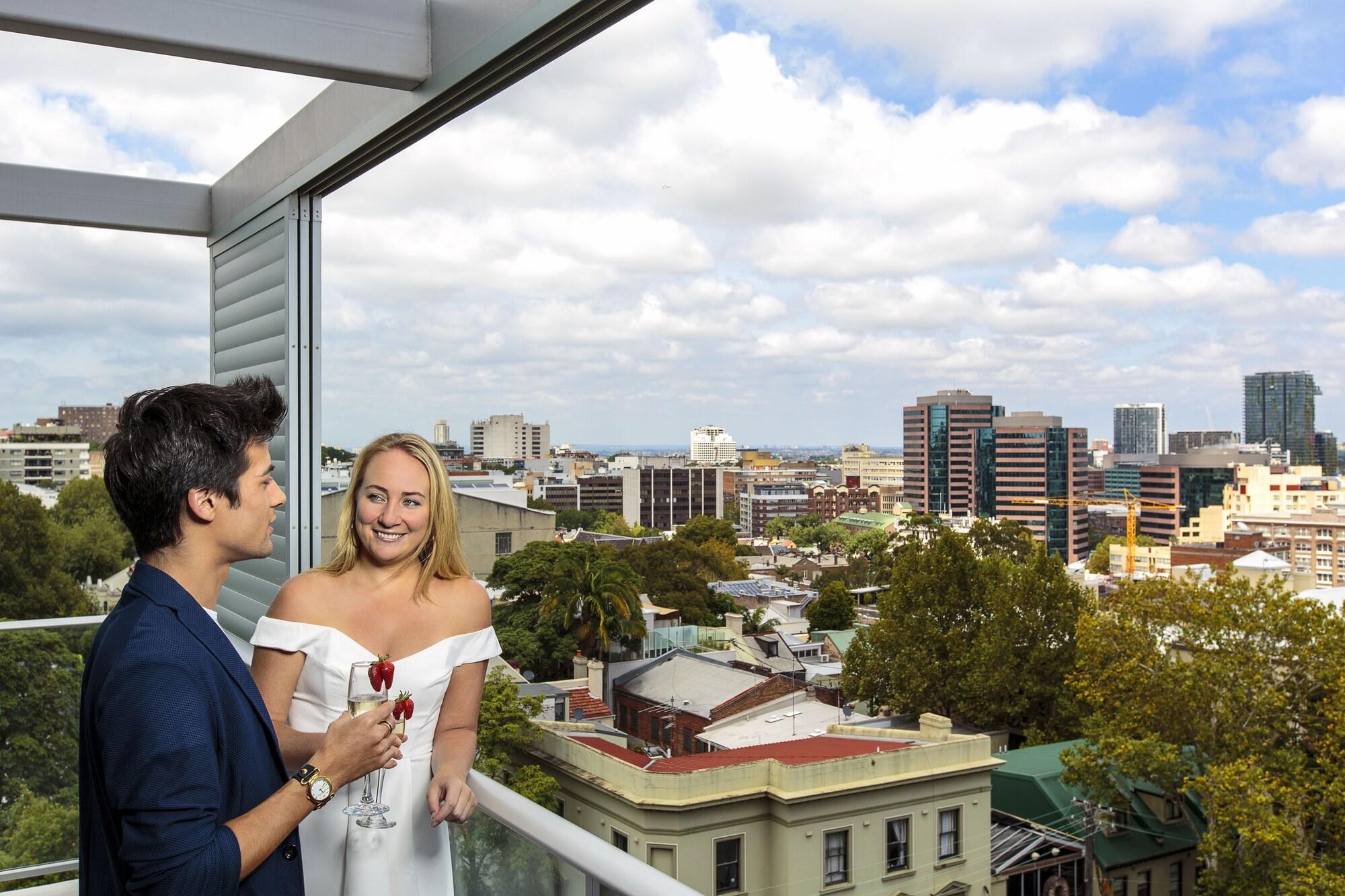 Adge Hotel And Residences Sydney Exterior photo